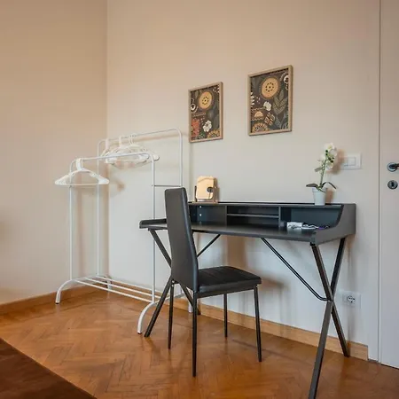 Apartment -extra Parking- Suite-1- X6 Con Balcone Turin